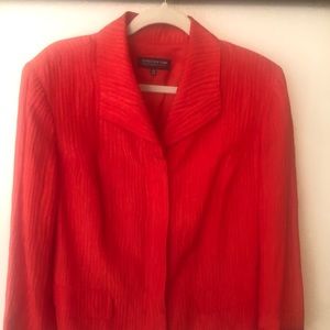 Jones of New York Woman Orange ribbed jacket/blazer.